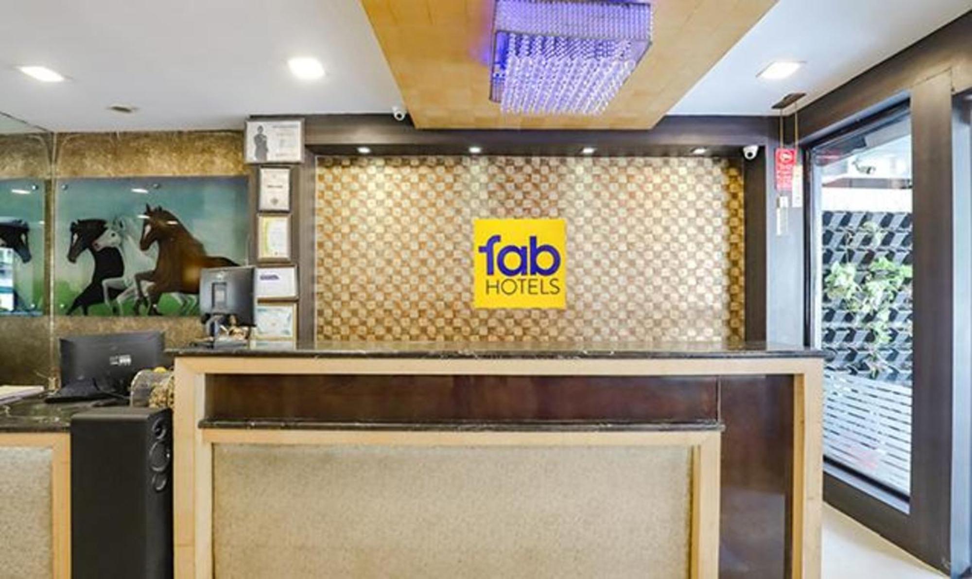 Fabhotel Parashar Нагпур Екстериор снимка