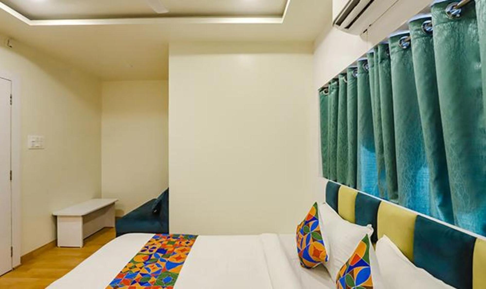 Fabhotel Parashar Нагпур Екстериор снимка